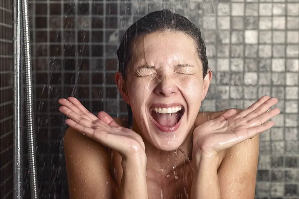 Mehr Leistungsfähigkeit durch die kalte Dusche am Morgen