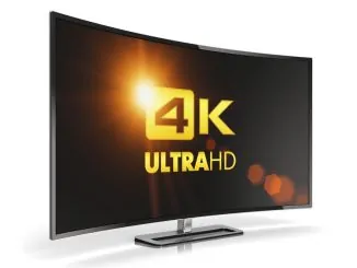 Fernseher mit Aufschrift 4k Ultra HD