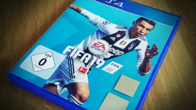 FIFA19 Cover PS4 EA